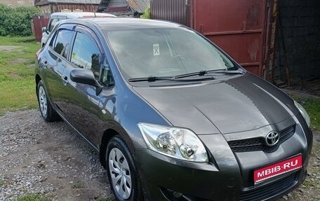 Toyota Auris II, 2009 год, 900 000 рублей, 1 фотография