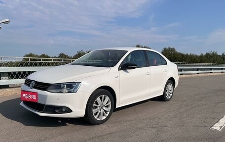 Volkswagen Jetta VI, 2013 год, 1 650 000 рублей, 1 фотография