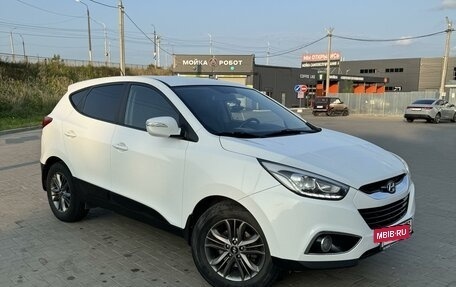 Hyundai ix35 I рестайлинг, 2015 год, 1 590 000 рублей, 5 фотография