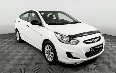 Hyundai Solaris II рестайлинг, 2013 год, 885 000 рублей, 3 фотография