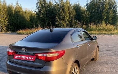 KIA Rio III рестайлинг, 2012 год, 900 000 рублей, 5 фотография