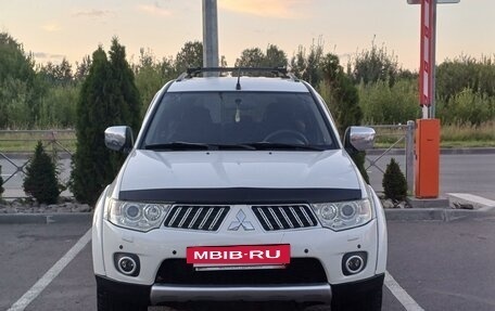 Mitsubishi Pajero Sport II рестайлинг, 2011 год, 1 499 000 рублей, 2 фотография