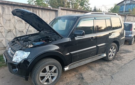 Mitsubishi Pajero IV, 2006 год, 1 190 000 рублей, 3 фотография