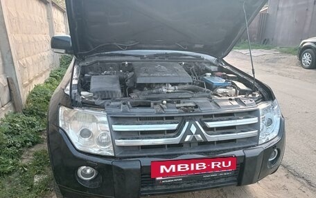 Mitsubishi Pajero IV, 2006 год, 1 190 000 рублей, 6 фотография