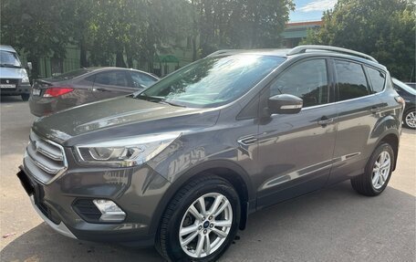 Ford Kuga III, 2018 год, 1 700 000 рублей, 2 фотография