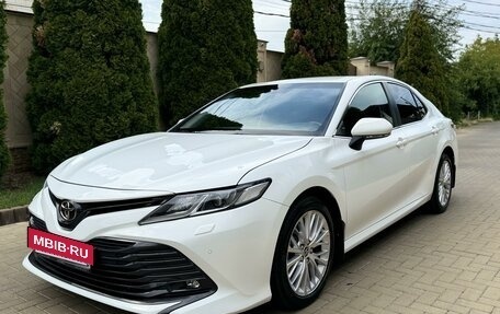 Toyota Camry, 2020 год, 3 500 000 рублей, 2 фотография