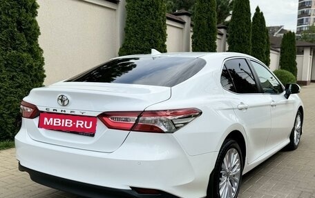 Toyota Camry, 2020 год, 3 500 000 рублей, 5 фотография