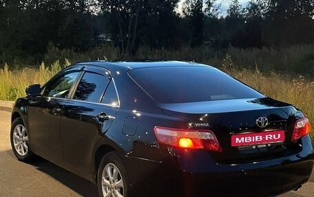 Toyota Camry, 2010 год, 1 050 000 рублей, 4 фотография