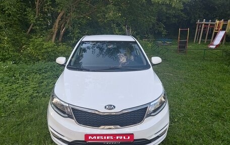 KIA Rio III рестайлинг, 2015 год, 1 100 000 рублей, 3 фотография