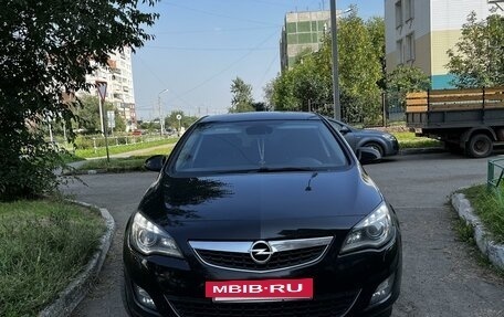 Opel Astra J, 2011 год, 890 000 рублей, 2 фотография