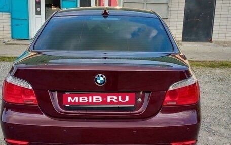 BMW 5 серия, 2009 год, 800 000 рублей, 3 фотография