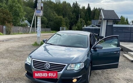 Volkswagen Passat B6, 2010 год, 850 000 рублей, 3 фотография