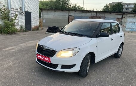 Skoda Fabia II, 2013 год, 590 000 рублей, 1 фотография