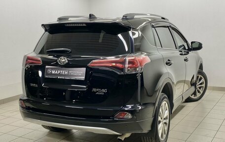 Toyota RAV4, 2017 год, 2 680 000 рублей, 4 фотография