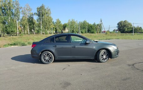 Chevrolet Cruze II, 2013 год, 825 000 рублей, 6 фотография