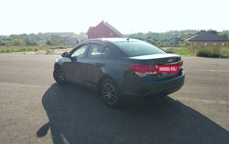 Chevrolet Cruze II, 2013 год, 825 000 рублей, 3 фотография