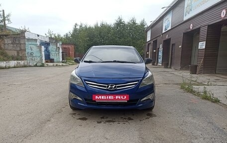 Hyundai Solaris II рестайлинг, 2014 год, 680 000 рублей, 2 фотография