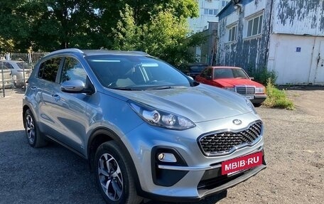 KIA Sportage IV рестайлинг, 2020 год, 2 850 000 рублей, 2 фотография