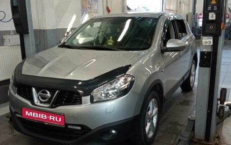 Nissan Qashqai, 2010 год, 950 000 рублей, 1 фотография