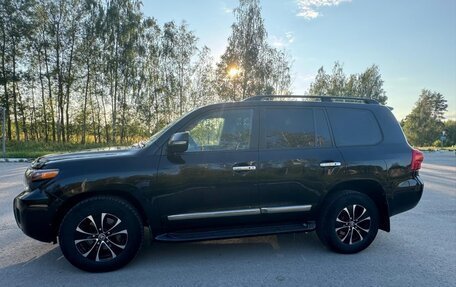 Toyota Land Cruiser 200, 2014 год, 4 400 000 рублей, 2 фотография