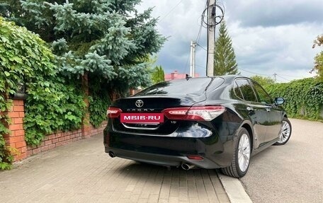 Toyota Camry, 2020 год, 3 650 000 рублей, 4 фотография