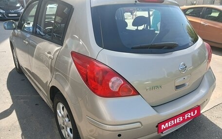 Nissan Tiida, 2011 год, 850 000 рублей, 3 фотография