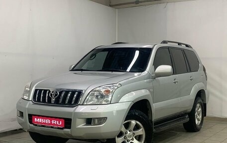 Toyota Land Cruiser Prado 120 рестайлинг, 2003 год, 2 010 000 рублей, 1 фотография