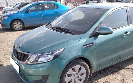 KIA Rio III рестайлинг, 2013 год, 900 000 рублей, 1 фотография