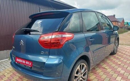 Citroen C4 Picasso II рестайлинг, 2008 год, 650 000 рублей, 2 фотография