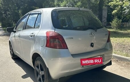 Toyota Yaris III рестайлинг, 2008 год, 600 000 рублей, 4 фотография