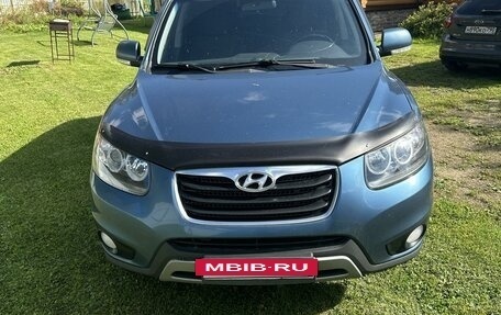 Hyundai Santa Fe III рестайлинг, 2012 год, 1 350 000 рублей, 2 фотография