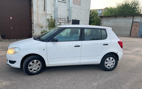 Skoda Fabia II, 2013 год, 590 000 рублей, 4 фотография