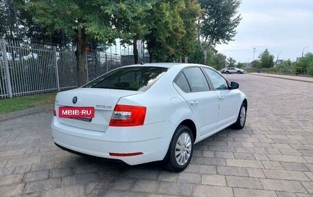 Skoda Octavia, 2018 год, 1 965 000 рублей, 4 фотография