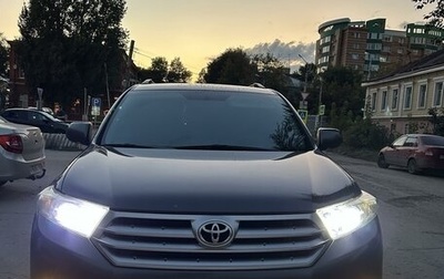 Toyota Highlander III, 2011 год, 2 100 000 рублей, 1 фотография