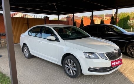 Skoda Octavia, 2018 год, 1 870 000 рублей, 4 фотография