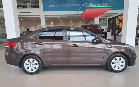 KIA Rio III рестайлинг, 2015 год, 1 029 000 рублей, 4 фотография