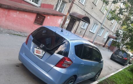 Honda Fit III, 2008 год, 720 000 рублей, 3 фотография