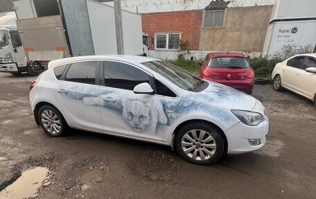 Opel Astra J, 2010 год, 670 000 рублей, 4 фотография