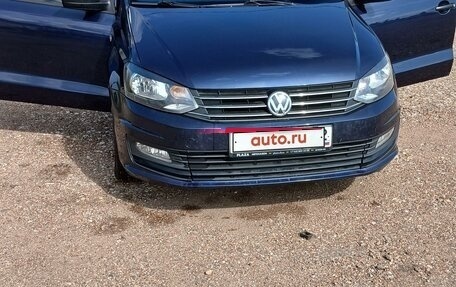 Volkswagen Polo VI (EU Market), 2015 год, 1 150 000 рублей, 2 фотография