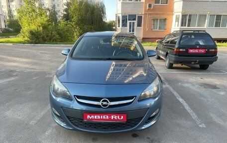 Opel Astra J, 2014 год, 1 350 000 рублей, 1 фотография