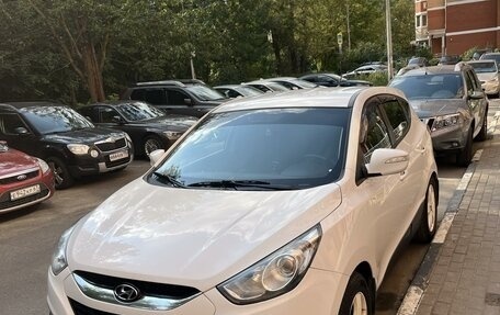 Hyundai ix35 I рестайлинг, 2012 год, 1 290 000 рублей, 2 фотография