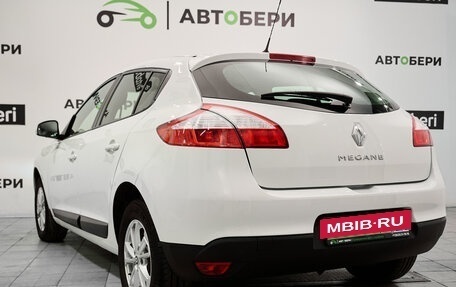 Renault Megane III, 2014 год, 895 000 рублей, 3 фотография