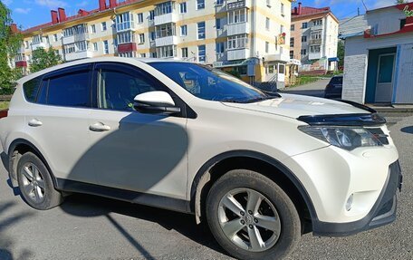 Toyota RAV4, 2013 год, 1 990 000 рублей, 3 фотография