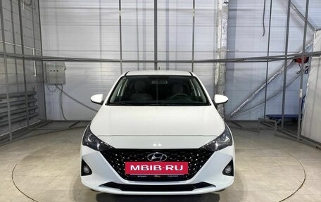 Hyundai Solaris II рестайлинг, 2021 год, 1 579 000 рублей, 2 фотография