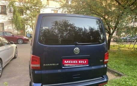 Volkswagen Caravelle T5, 2012 год, 2 100 000 рублей, 4 фотография