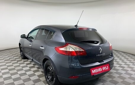 Renault Megane III, 2010 год, 569 000 рублей, 7 фотография