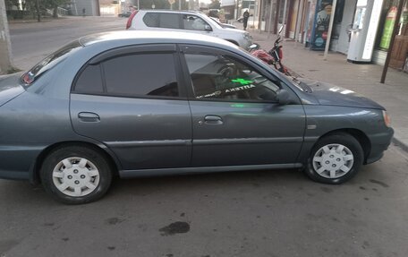 KIA Rio II, 2000 год, 320 000 рублей, 2 фотография