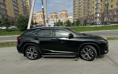 Lexus RX IV рестайлинг, 2021 год, 8 090 000 рублей, 2 фотография