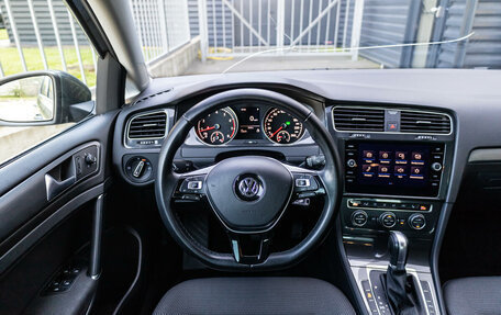 Volkswagen Golf VII, 2018 год, 2 429 000 рублей, 16 фотография