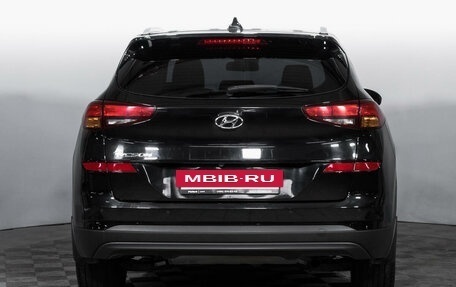 Hyundai Tucson III, 2019 год, 2 390 000 рублей, 6 фотография